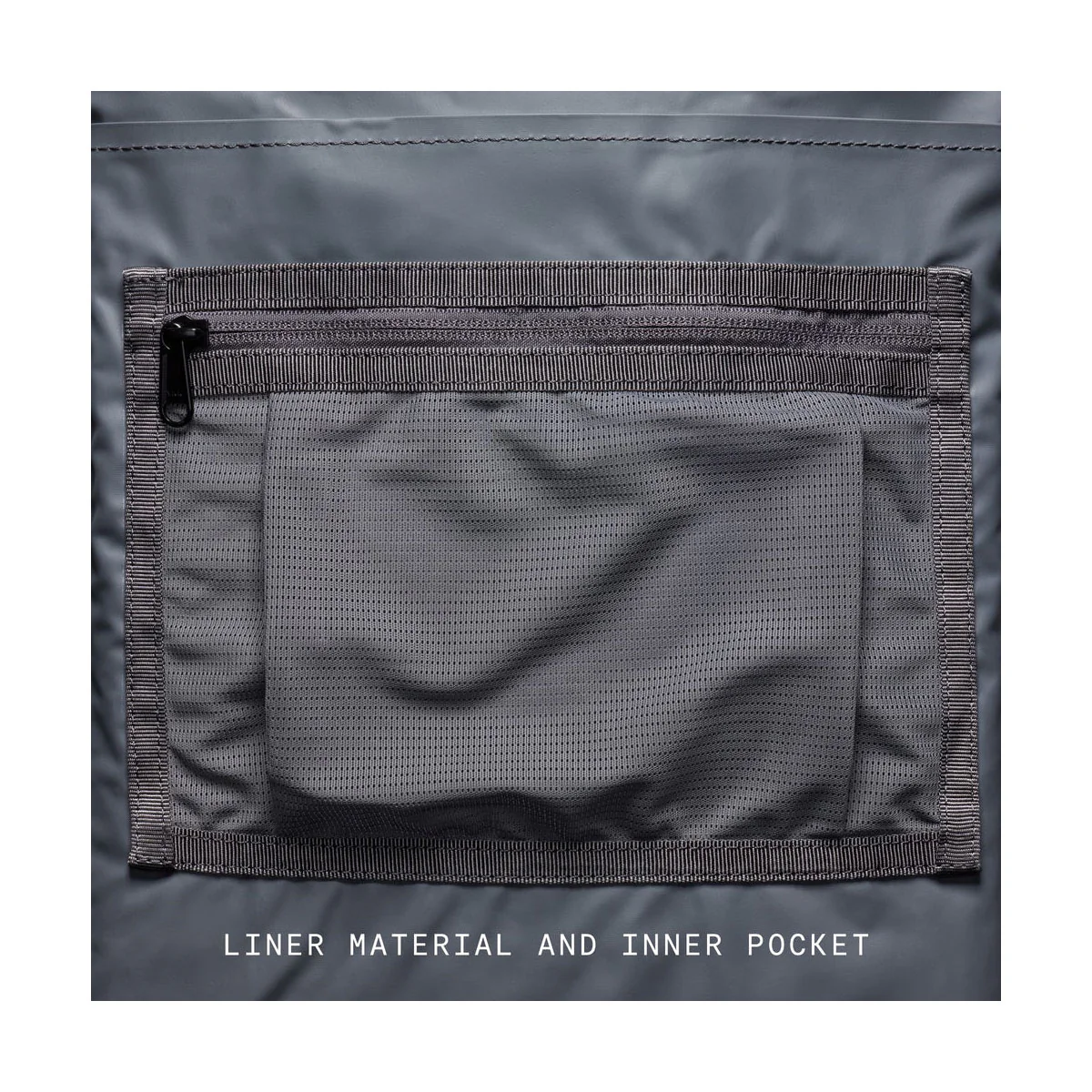 Chrome Industries : Barrage Cargo Bag 22L : Black XRF - Image 7