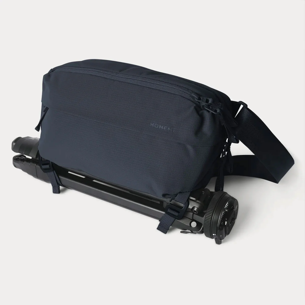 [PO] Moment : Everything Sling 4L : Navy - Image 3